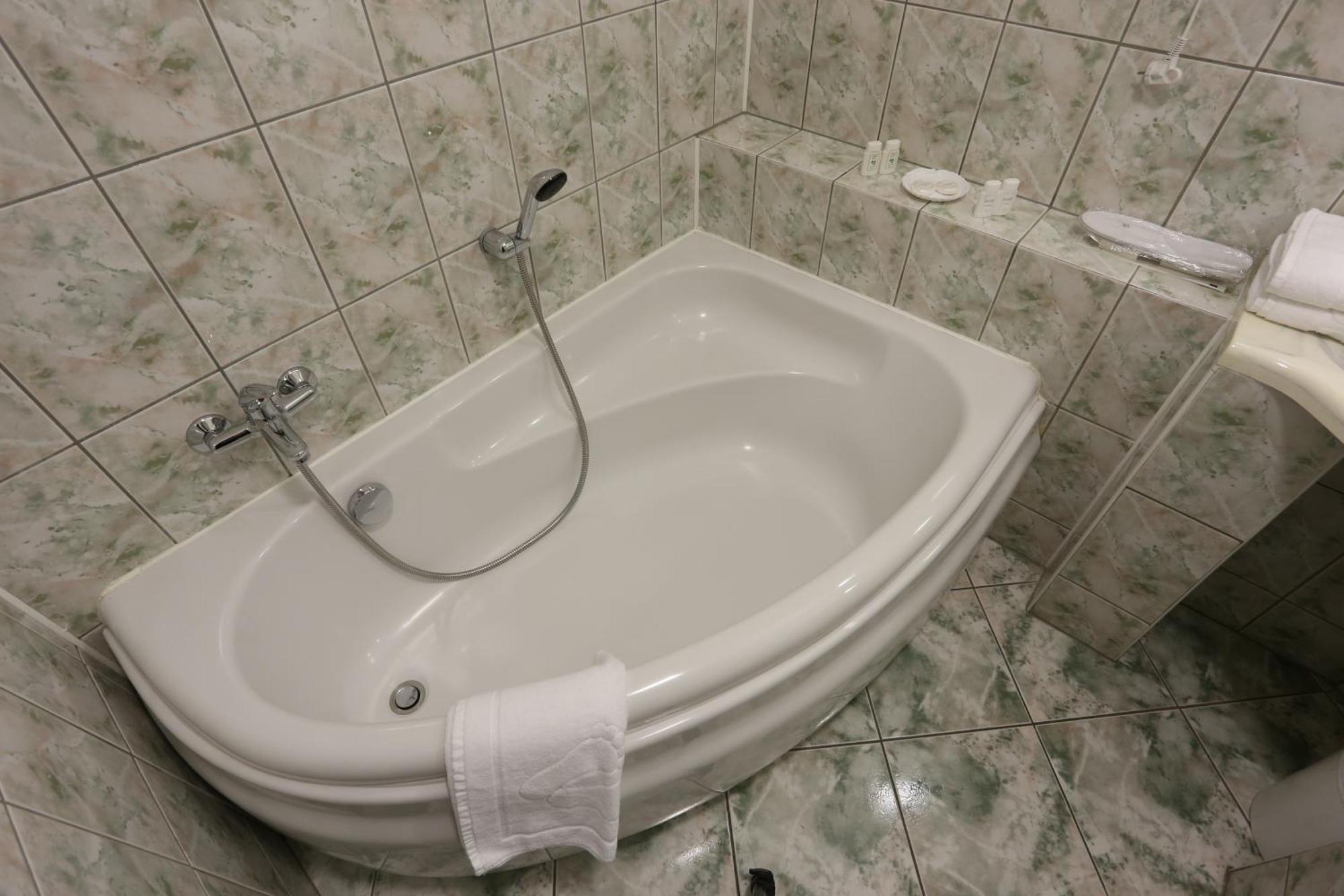 Hotel Ior Познань Номер фото