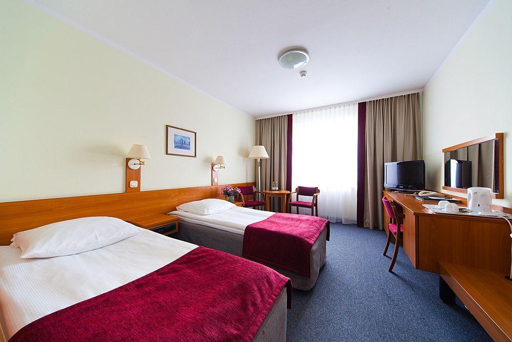Hotel Ior Познань Екстер'єр фото