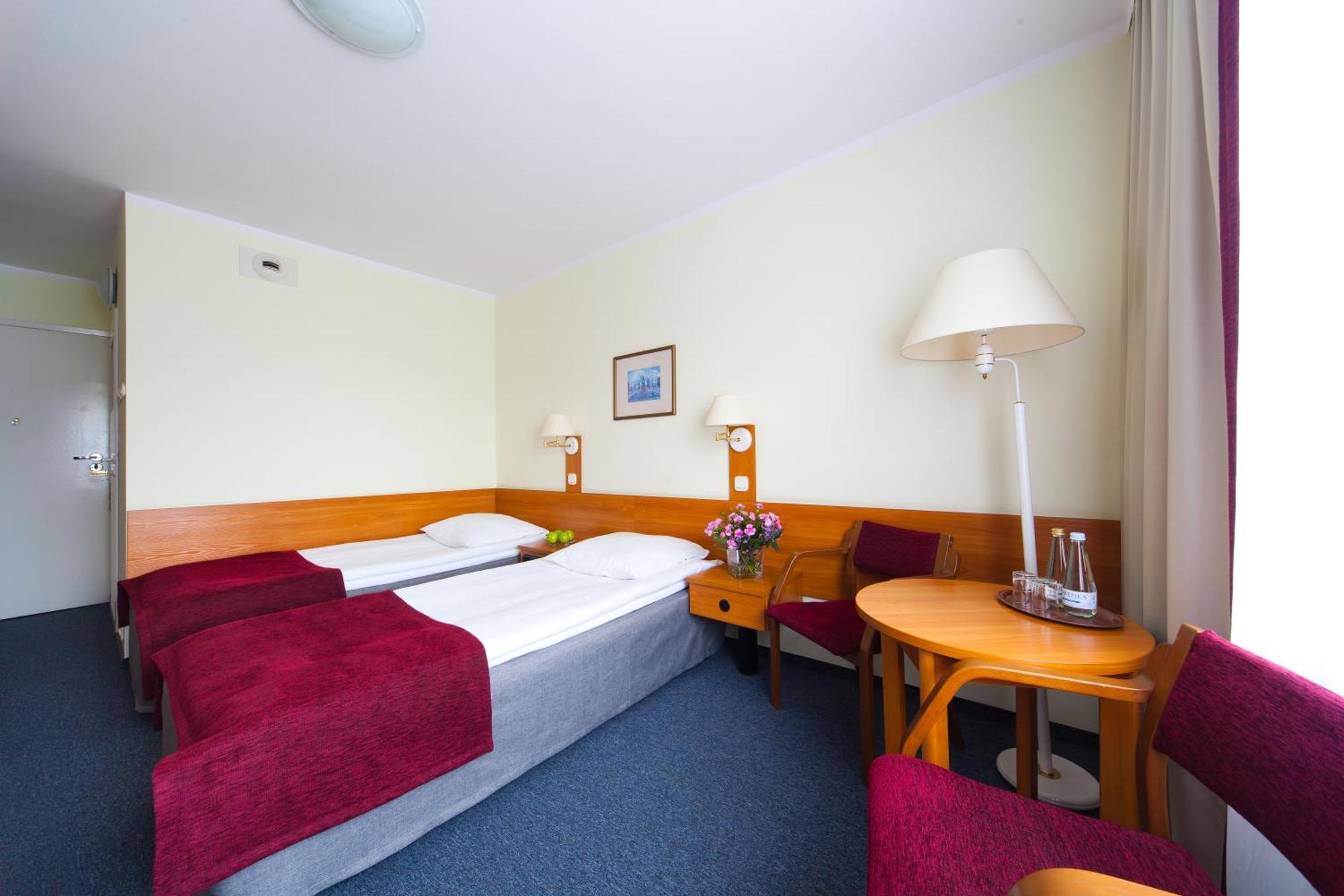 Hotel Ior Познань Екстер'єр фото
